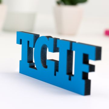 Dekoschriftzug "TGIF"