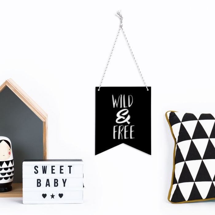 Wimpel Wild and free main product photo